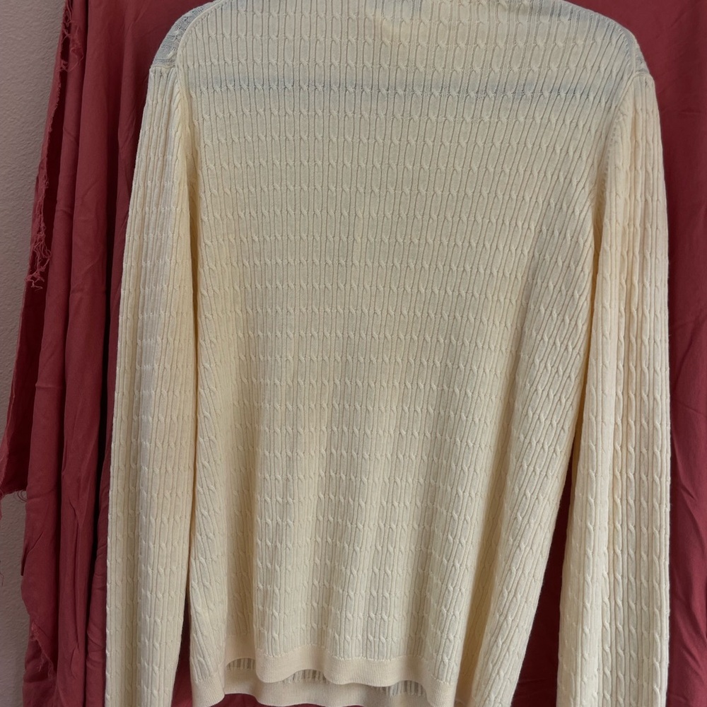 Elegant Cream Cable Knit Sweater - Picture 2 of 4